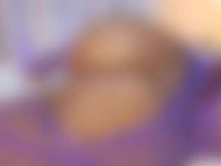 Live cam show with hornyafricangirl - Solo on Hubzter Live