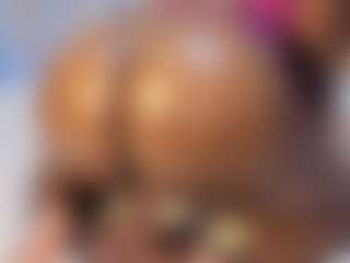 hornyafricangirl's Live Sex Cam Show