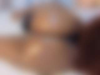 hornyafricangirl's Live Sex Cam Show