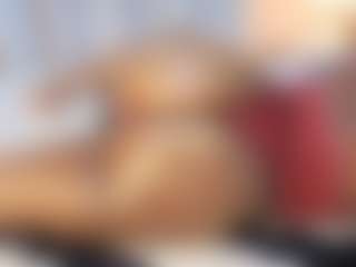 Live cam show with hornyafricangirl - Big Ass MILF on Camsoda