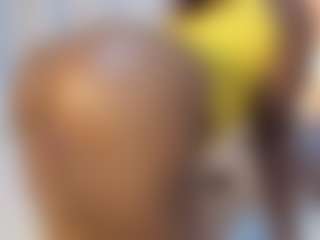 Hornyafricangirl
