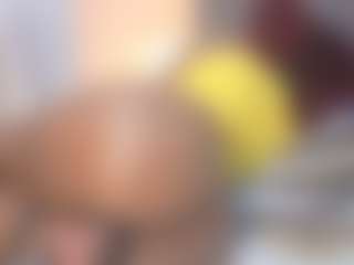 hornyafricangirl MILF webcam performer live streaming