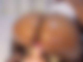 hornyafricangirl's Live Sex Cam Show