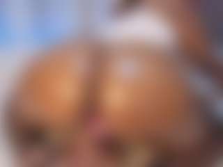 hornyafricangirl's Live Sex Cam Show