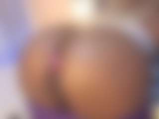 Hornyafricangirl