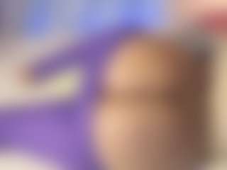 Live cam show with hornyafricangirl - Gag on sexylive.show