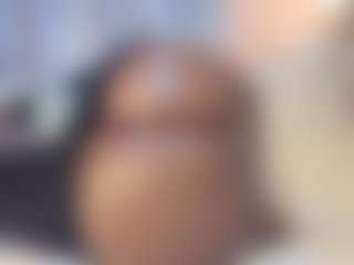 hornyafricangirl's Live Sex Cam Show