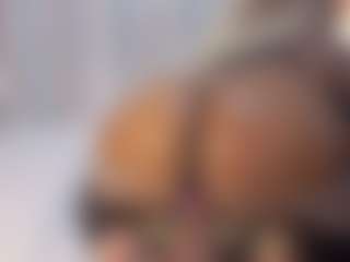 Hornyafricangirl