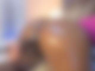 hornyafricangirl's Live Sex Cam Show