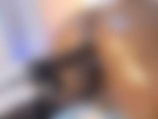 Live cam show with hornyafricangirl - Squirt Curvy on sexylivex.com