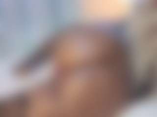 hornyafricangirl's Live Sex Cam Show