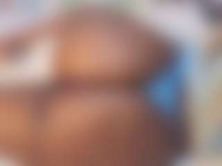 hornyafricangirl's Live Sex Cam Show
