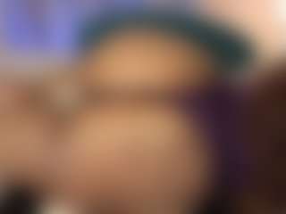hornyafricangirl's Live Sex Cam Show
