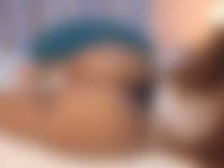 Live cam show with hornyafricangirl - Deepthroat on Camsoda