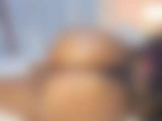 Live cam show with hornyafricangirl - Gamer Mature on Camsoda