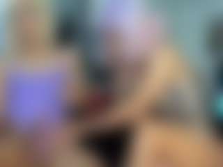 sandragoldstein's Live Sex Cam Show