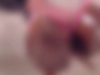 Lady-Nymph MILF webcam performer live streaming