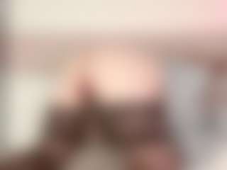 Live cam show with lexiflower1 - Smoking on SpankPalCams