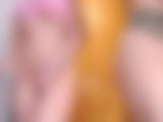 Live cam show with llovers4u2 - Skinny on mypornchat.com