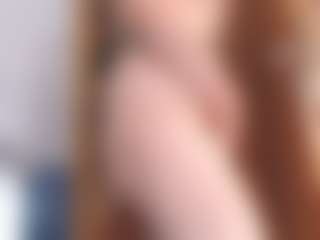 Live cam show with llovers4u2 - Strip on TeamSkeetLive