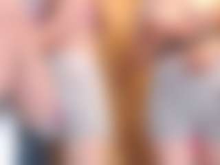 Live cam show with llovers4u2 - Fingering on liverealitysex.com