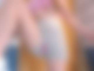 Live cam show with llovers4u2 - Strip on Uber Horny