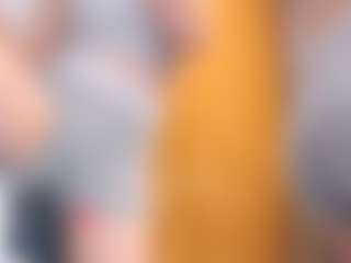 Live cam show with llovers4u2 - Skinny on Camsoda