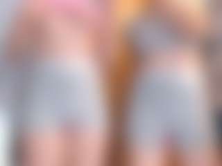 Live cam show with llovers4u2 - Blue Eyes on Camsoda