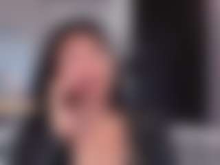 Live cam show with gingermd - Living Room on makecum.org