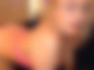 Switchy Kitty's Live Sex Cam Show