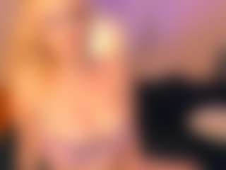 Switchy Kitty's Live Sex Cam Show