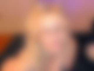 Switchy Kitty's Live Sex Cam Show