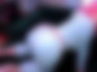 Switchy Kitty's Live Sex Cam Show