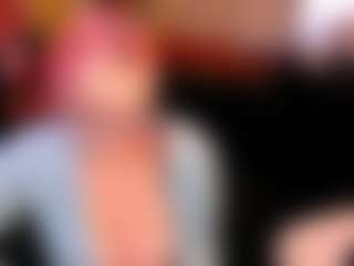 Live cam show with Switchy Kitty - Tease Curvy on Strip Flash - Live Sex Shows