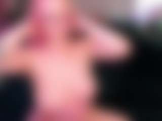 Switchy Kitty's Live Sex Cam Show
