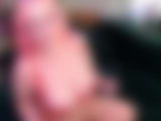 Switchy Kitty's Live Sex Cam Show