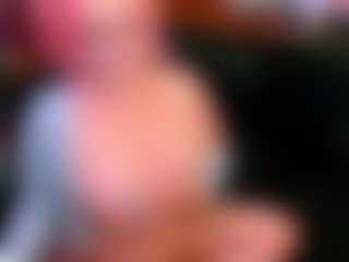 Switchy Kitty's Live Sex Cam Show