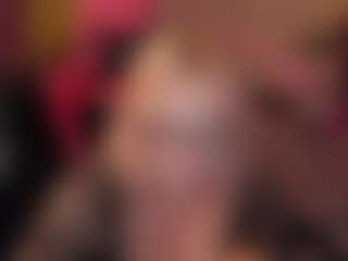 Switchy Kitty's Live Sex Cam Show