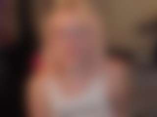 Switchy Kitty's Live Sex Cam Show