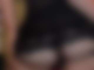 Live cam show with Switchy Kitty - Nipple Play on TottyGirls