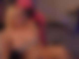 Switchy Kitty's Live Sex Cam Show