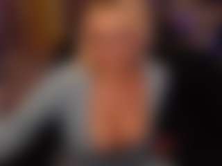 Switchy Kitty's Live Sex Cam Show