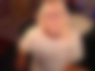 Live cam show with Switchy Kitty - Hairy Pussy BBW on Hubzter Live
