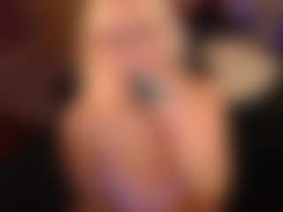 Switchy Kitty's Live Sex Cam Show
