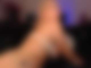 Switchy Kitty's Live Sex Cam Show
