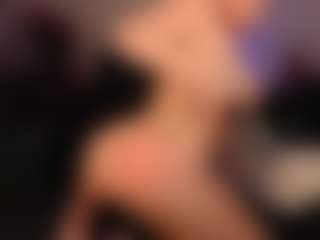 Switchy Kitty's Live Sex Cam Show