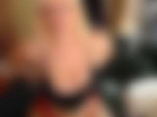 Switchy Kitty's Live Sex Cam Show