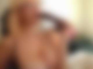 Switchy Kitty's Live Sex Cam Show