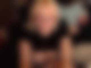 Live cam show with Switchy Kitty - White Blonde Hair on StripNow | united states
