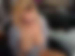 Switchy Kitty's Live Sex Cam Show